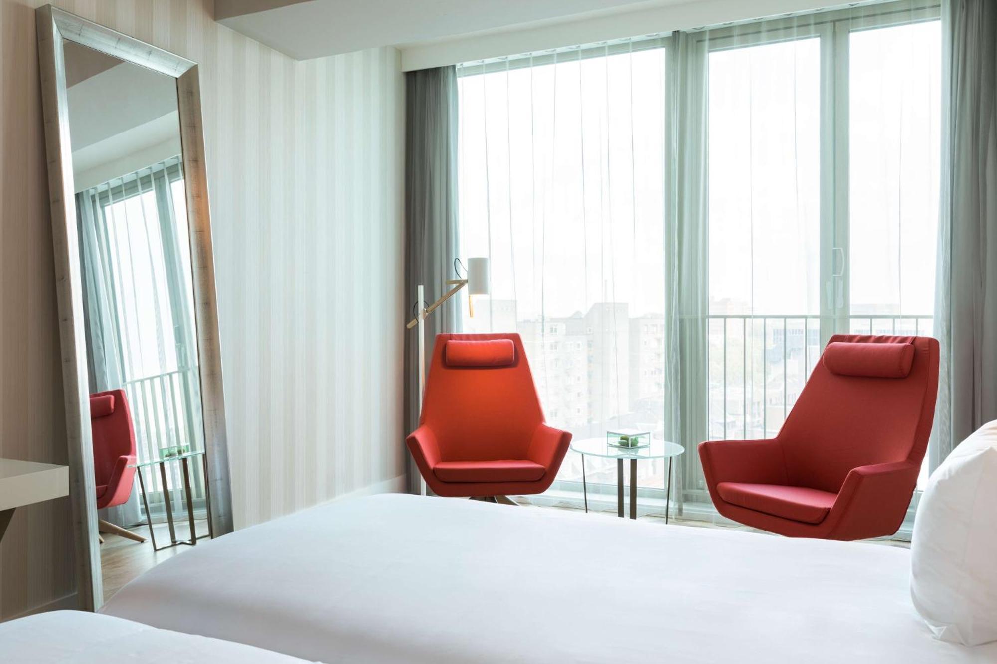 Nh Collection Centre Hotel 5*
